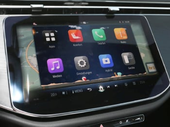 Mercedes-Benz E 300 de T Avantgarde Distronic AHK Memory 360°
