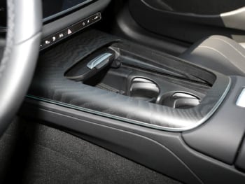 Mercedes-Benz E 300 de T Avantgarde Distronic AHK Memory 360°