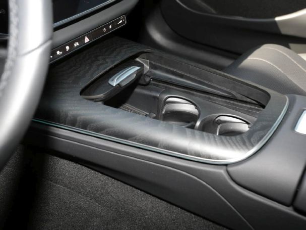 Mercedes-Benz E 300 de T Avantgarde Distronic AHK Memory 360° Mercedes-Benz E 300 de T Avantgarde Distronic AHK Memory 360°