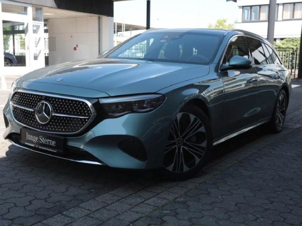 Mercedes-Benz E 300 de T Avantgarde Distronic AHK Memory 360°