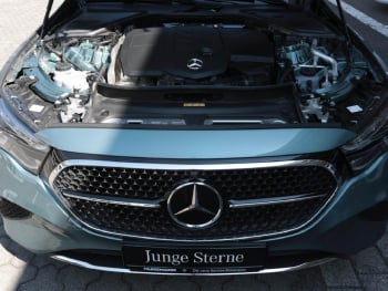 Mercedes-Benz E 300 de T Avantgarde Distronic AHK Memory 360°