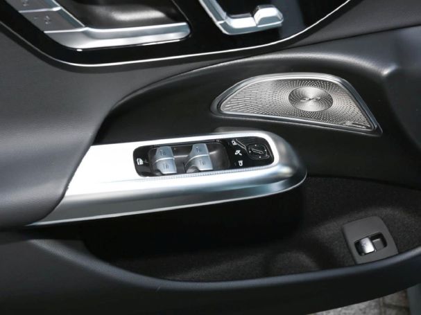 Mercedes-Benz E 300 de T Avantgarde Distronic AHK Memory 360° Mercedes-Benz E 300 de T Avantgarde Distronic AHK Memory 360°