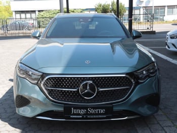 Mercedes-Benz E 300 de T Avantgarde Distronic AHK Memory 360°