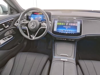 Mercedes-Benz E 300 de T Avantgarde Distronic AHK Memory 360°