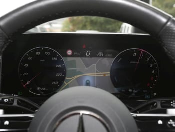 Mercedes-Benz E 300 de T AMG Night Panorama Kamera Keyless AHK Mercedes-Benz E 300 de T AMG Night Panorama Kamera Keyless AHK