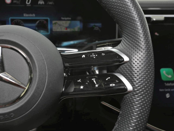 Mercedes-Benz E 300 de T AMG Night Panorama Kamera Keyless AHK