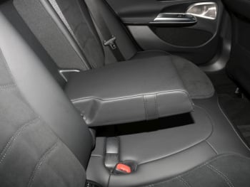 Mercedes-Benz E 300 de T AMG Night Panorama Kamera Keyless AHK Mercedes-Benz E 300 de T AMG Night Panorama Kamera Keyless AHK