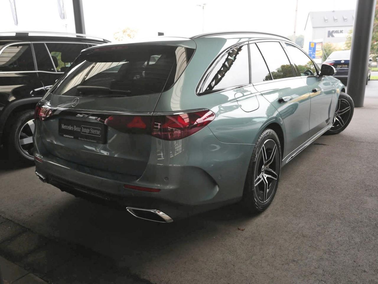 Mercedes-Benz E 300 de T AMG Night Panorama Kamera Keyless AHK