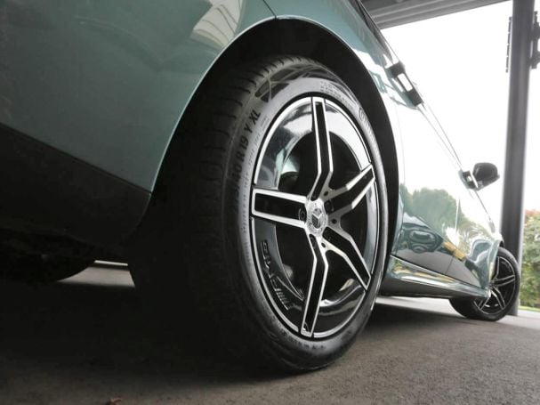 Mercedes-Benz E 300 de T AMG Night Panorama Kamera Keyless AHK Mercedes-Benz E 300 de T AMG Night Panorama Kamera Keyless AHK