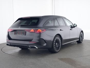 Mercedes-Benz E 300 e T AMG Night AHK 360° Memory Burmester