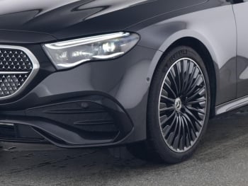 Mercedes-Benz E 300 e T AMG Night AHK 360° Memory Burmester