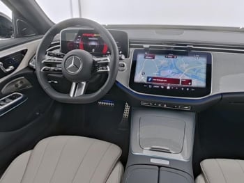 Mercedes-Benz E 300 e T AMG Night AHK 360° Memory Burmester