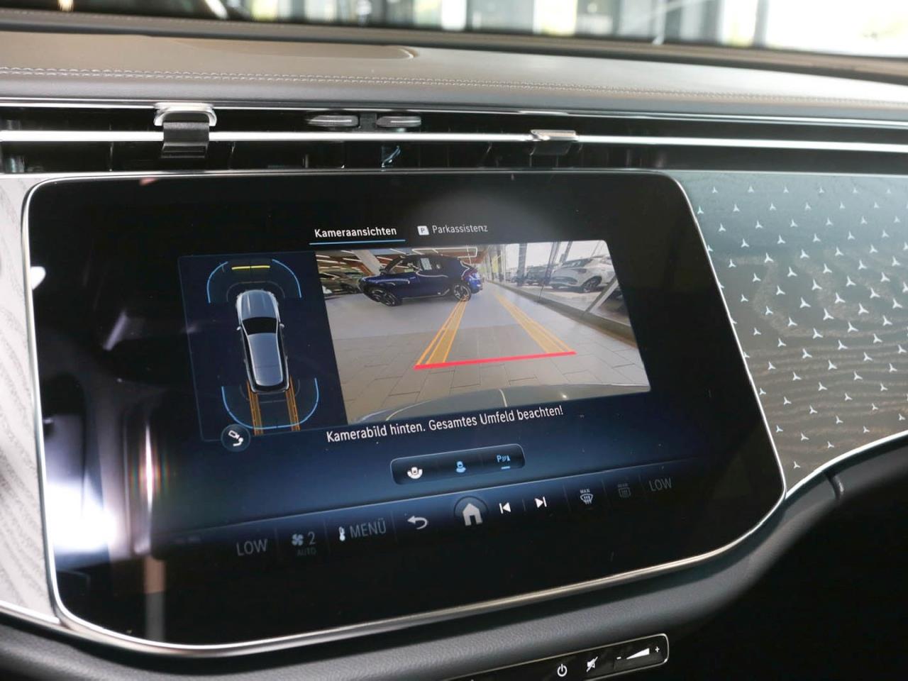 Mercedes-Benz E 300 e T AMG Night MBUX Distronic Panorama AHK