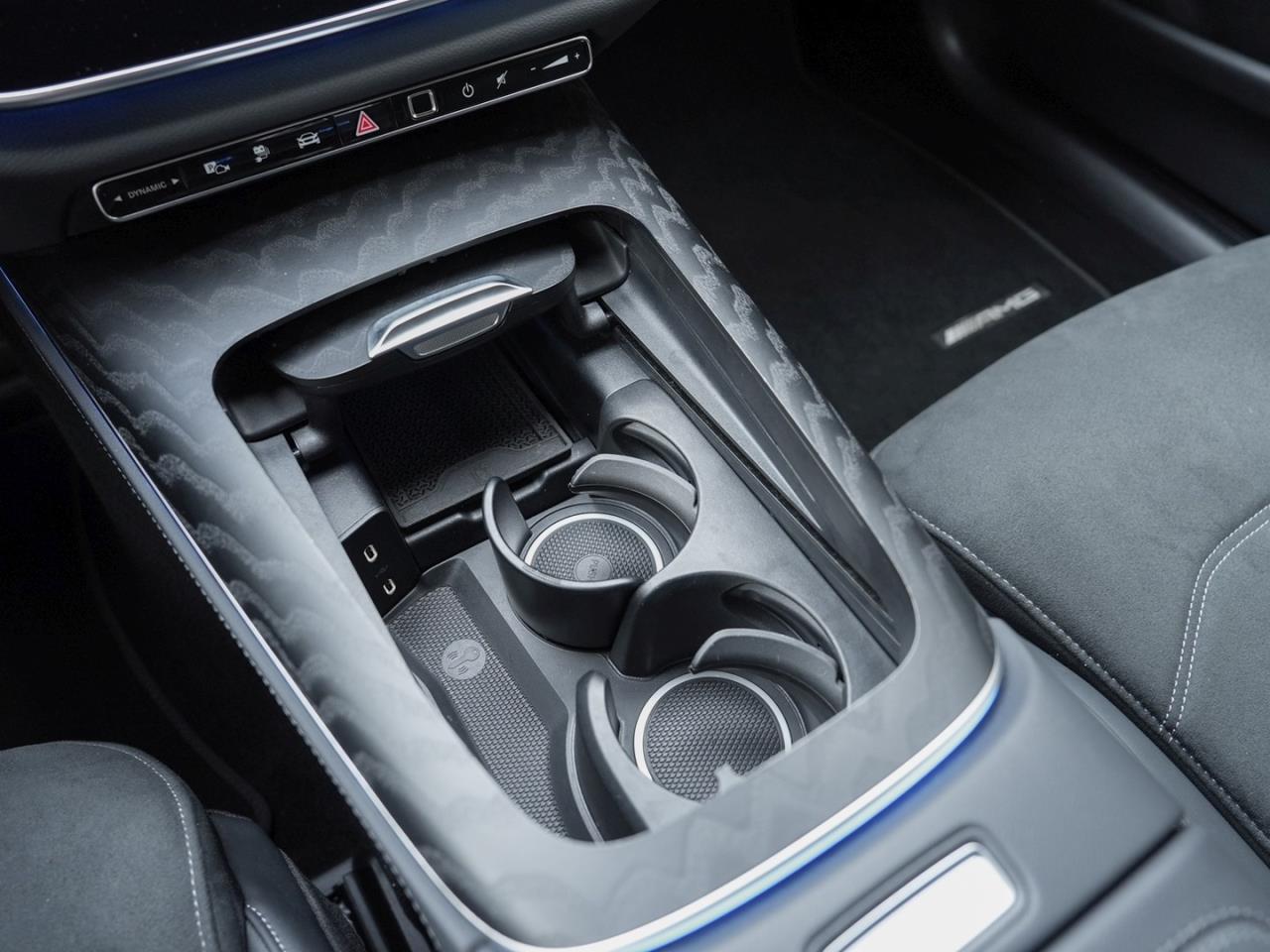 Mercedes-Benz E 300 e T AMG Night Navi Distronic AHK SHZ-Fond