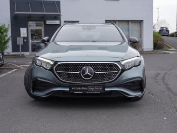 Mercedes-Benz E 300 e T AMG Night Navi Distronic AHK SHZ-Fond