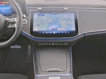 Mercedes-Benz E 300 e T AMG Night Navi Distronic AHK SHZ-Fond Mercedes-Benz E 300 e T AMG Night Navi Distronic AHK SHZ-Fond