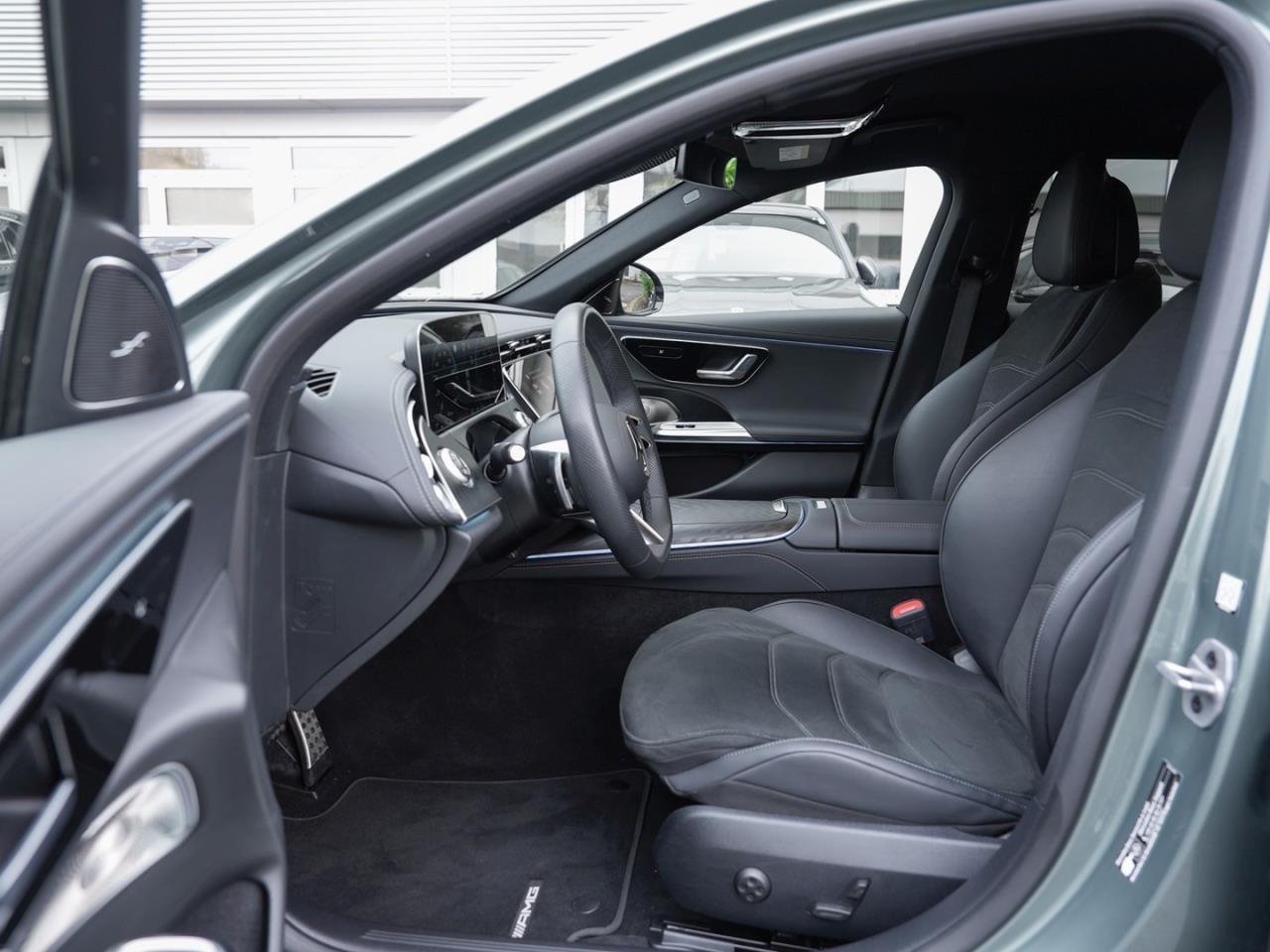 Mercedes-Benz E 300 e T AMG Night Navi Distronic AHK SHZ-Fond