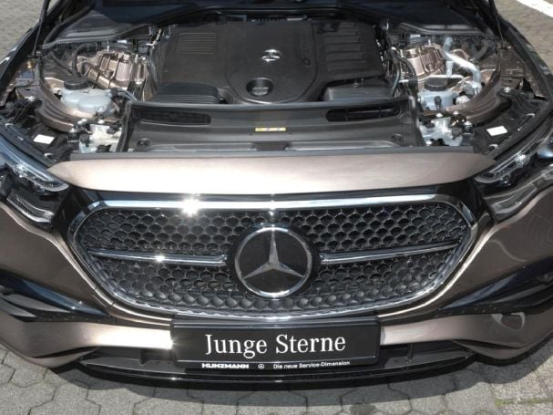 Mercedes-Benz E 450 4M T AMG Night Standheizung Distronic 360 Mercedes-Benz E 450 4M T AMG Night Standheizung Distronic 360