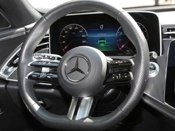 Mercedes-Benz E 450 4M T AMG Night Standheizung Distronic 360 Mercedes-Benz E 450 4M T AMG Night Standheizung Distronic 360
