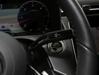 Mercedes-Benz E 450 d 4M T Avantgarde Distronic AHK 360° Memory