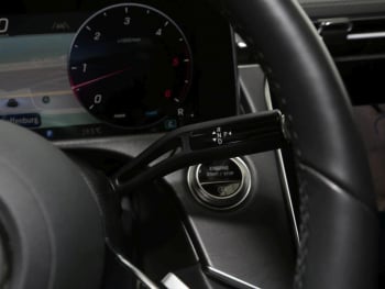 Mercedes-Benz E 450 d 4M T Avantgarde Distronic AHK 360° Memory