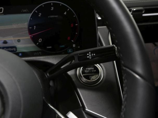 Mercedes-Benz E 450 d 4M T Avantgarde Distronic AHK 360° Memory Mercedes-Benz E 450 d 4M T Avantgarde Distronic AHK 360° Memory