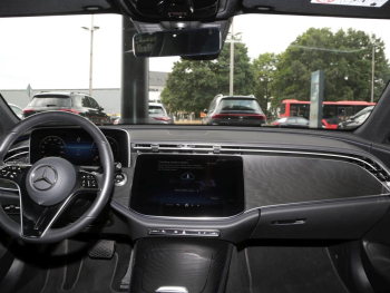 Mercedes-Benz E 450 d 4M T Avantgarde Distronic AHK 360° Memory