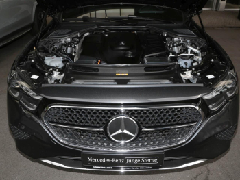 Mercedes-Benz E 450 d 4M T Avantgarde Distronic AHK 360° Memory