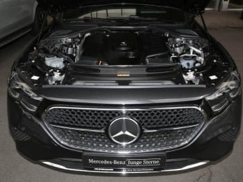 Mercedes-Benz E 450 d 4M T Avantgarde Distronic AHK 360° Memory