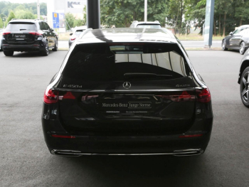 Mercedes-Benz E 450 d 4M T Avantgarde Distronic AHK 360° Memory