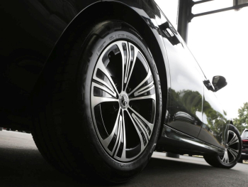 Mercedes-Benz E 450 d 4M T Avantgarde Distronic AHK 360° Memory
