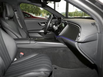Mercedes-Benz E 450 d 4M T Avantgarde Distronic AHK 360° Memory