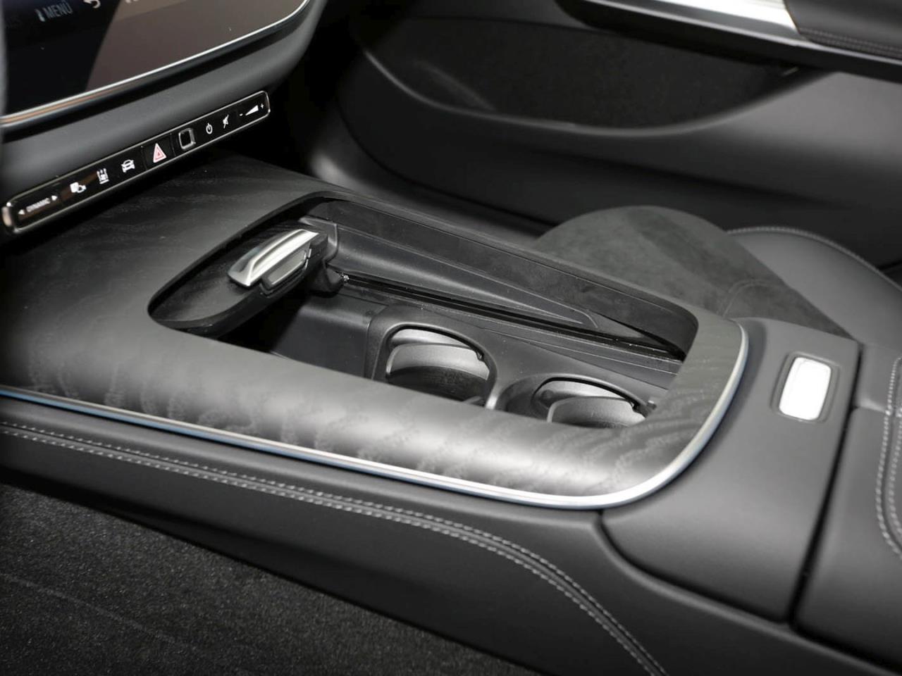 Mercedes-Benz E 450 d 4M T-Modell AMG Night Standh AHK Panorama