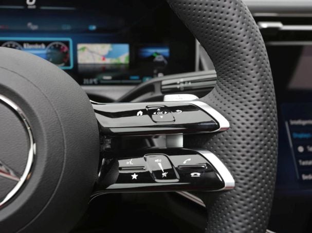 Mercedes-Benz E 450 d 4M T-Modell AMG Night Standh AHK Panorama Mercedes-Benz E 450 d 4M T-Modell AMG Night Standh AHK Panorama