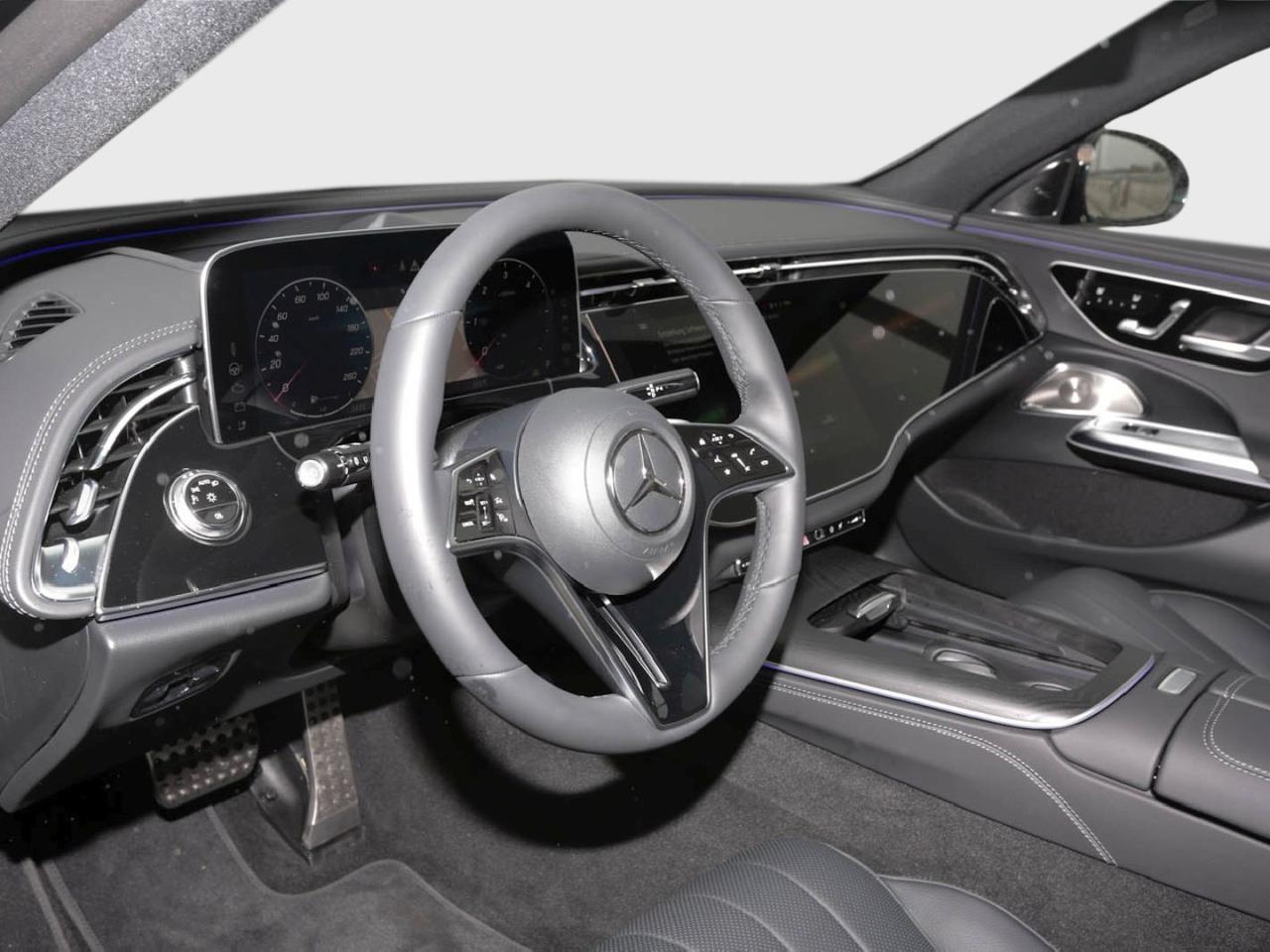 Mercedes-Benz E 450 d 4MATIC T All-Terrain Avantgarde Panorama Mercedes-Benz E 450 d 4MATIC T All-Terrain Avantgarde Panorama