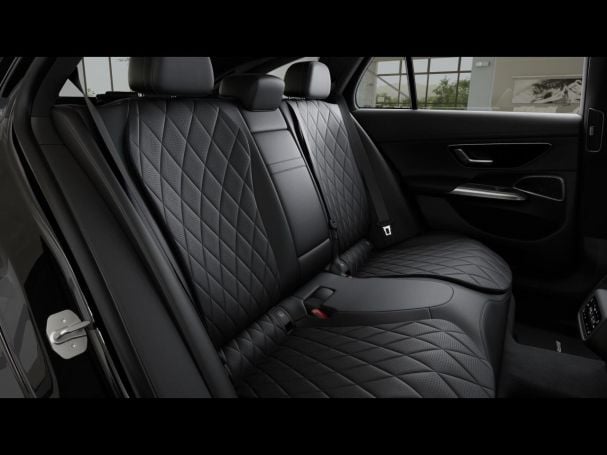 Mercedes-Benz E 450 d 4MATIC T-Modell AMG Night Panorama AHK Mercedes-Benz E 450 d 4MATIC T-Modell AMG Night Panorama AHK