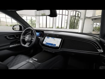 Mercedes-Benz E 450 d 4MATIC T-Modell AMG Night Panorama AHK
