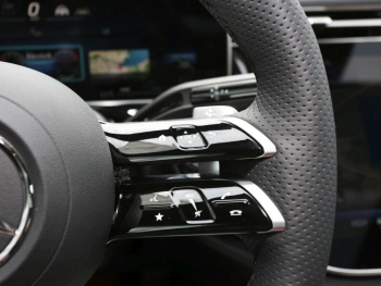 Mercedes-Benz E 450 d 4MATIC T-Modell AMG Standhzg AHK 360°