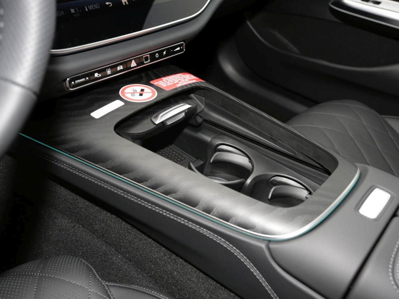 Mercedes-Benz E 450 d 4MATIC T-Modell AMG Standhzg AHK 360°