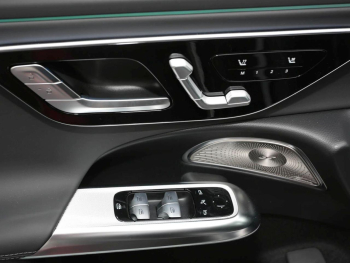 Mercedes-Benz E 450 d 4MATIC T-Modell AMG Standhzg AHK 360°