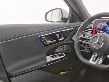 Mercedes-Benz E 53 AMG 4M+ T Panorama Distronic AHK HUD 360° Mercedes-Benz E 53 AMG 4M+ T Panorama Distronic AHK HUD 360°