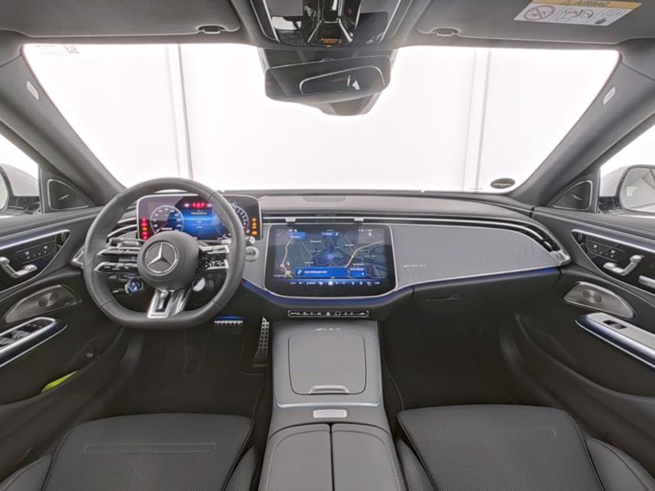 Mercedes-Benz E 53 AMG 4M+ T Panorama Distronic AHK HUD 360° Mercedes-Benz E 53 AMG 4M+ T Panorama Distronic AHK HUD 360°