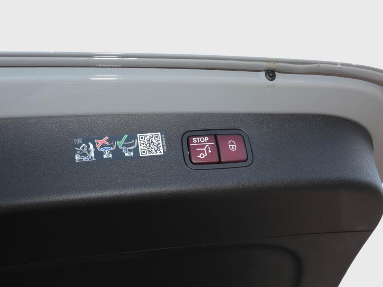 Mercedes-Benz E 53 AMG Hybrid 4M+ T-Modell Lorinser-Felge AHK