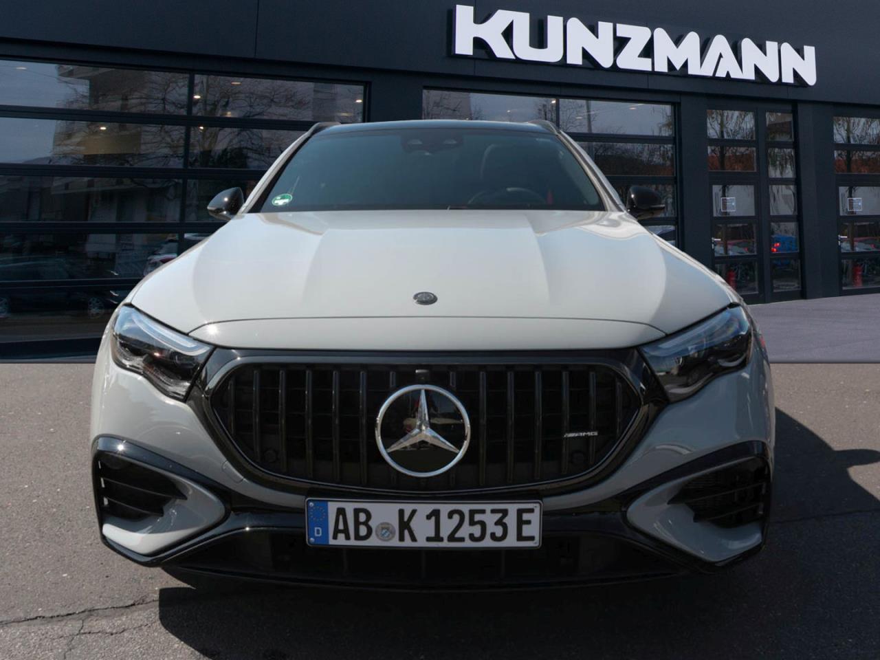 Mercedes-Benz E 53 AMG Hybrid 4M+ T-Modell Lorinser-Felge AHK