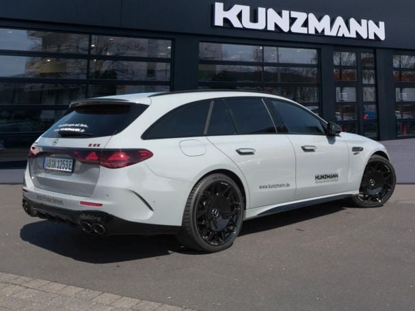 Mercedes-Benz E 53 AMG Hybrid 4M+ T-Modell Lorinser-Felge AHK Mercedes-Benz E 53 AMG Hybrid 4M+ T-Modell Lorinser-Felge AHK