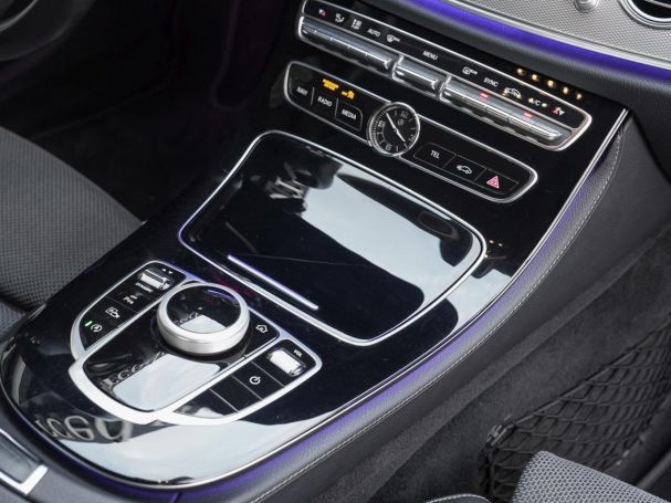 Mercedes-Benz E 200 d  Avantgarde Navi Kamera Sitzkomfort-P