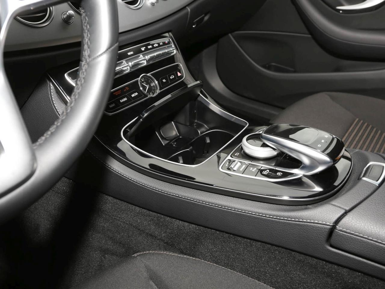 Mercedes-Benz E 200 d Comand Distronic+ 360° Spiegel-Paket