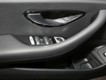 Mercedes-Benz E 200 d Comand Distronic+ 360° Spiegel-Paket