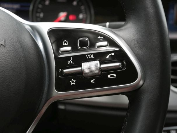 Mercedes-Benz E 200 d Comand Distronic+ 360° Spiegel-Paket