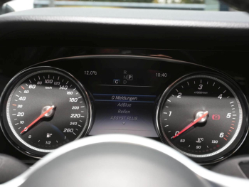 Mercedes-Benz E 200 d Comand Distronic+ 360° Spiegel-Paket